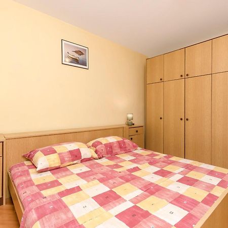 Apartment Branka Tisno Buitenkant foto