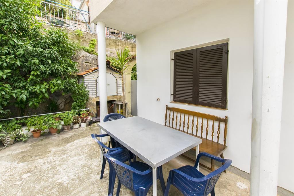 Apartment Branka Tisno Buitenkant foto